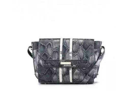 包包适合买什么牌子,夏天必买的十款包包品牌