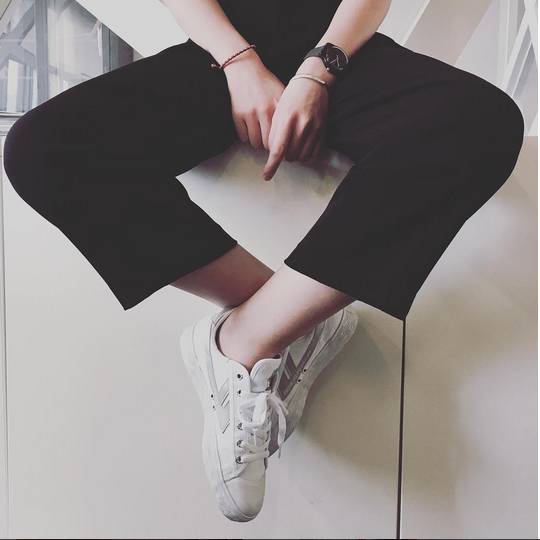 回力红白鞋是什么款,国产品牌回力鞋怎么样