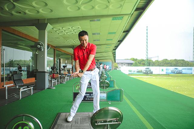 绅士高尔夫俱乐部,绅士高尔夫