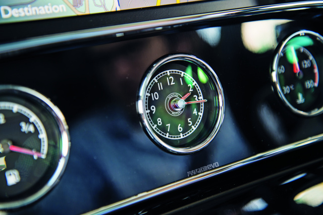 宾利慕尚极致版和长轴距版的区别,宾利慕尚极致版限量100台