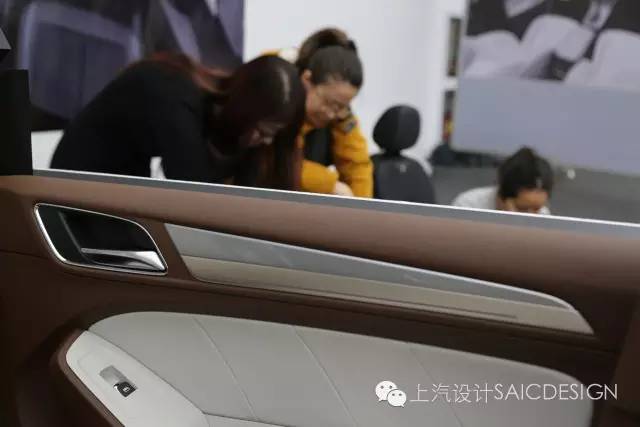 荣威2016rx5互联网自动版,荣威全新rx5模型