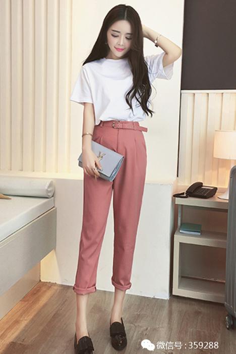 快来吧！和时尚达人们一起玩转这个清凉的夏天了