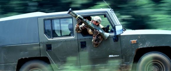 战争电影中的经典枪械,电影战狼中的一些枪械