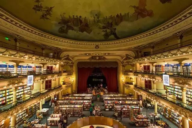 史上最难啃的签证开放免签！超惊艳冬夏并存的世界奇景