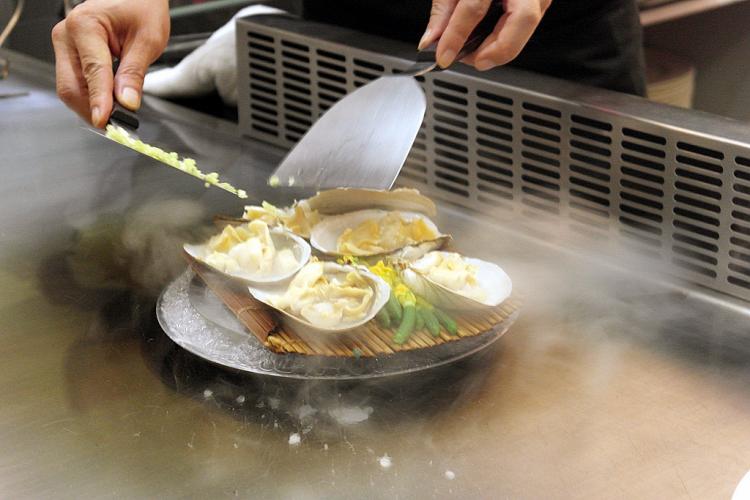 高端法式铁板烧三百多双人餐,人均6000铁板烧