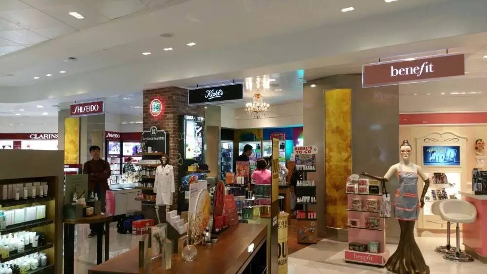 国内机场哪个免税店买什么最划算,国外机场免税店购物流程