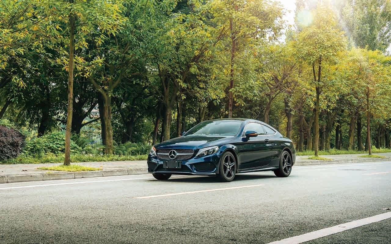 试驾奔驰c200双门轿跑,谦谦君子卓尔不凡