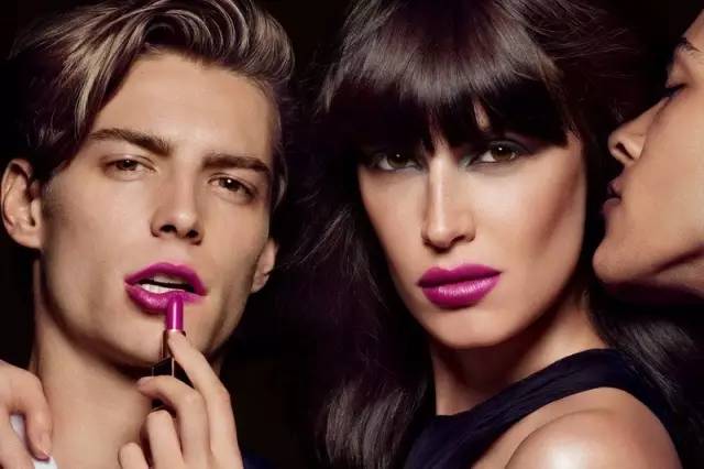 世上没有什么事情是一只口红不能解决的！如果有，那就是两只！