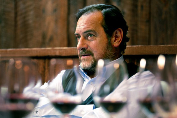 飞行酿酒师米歇尔罗兰,飞行酿酒师是干嘛的