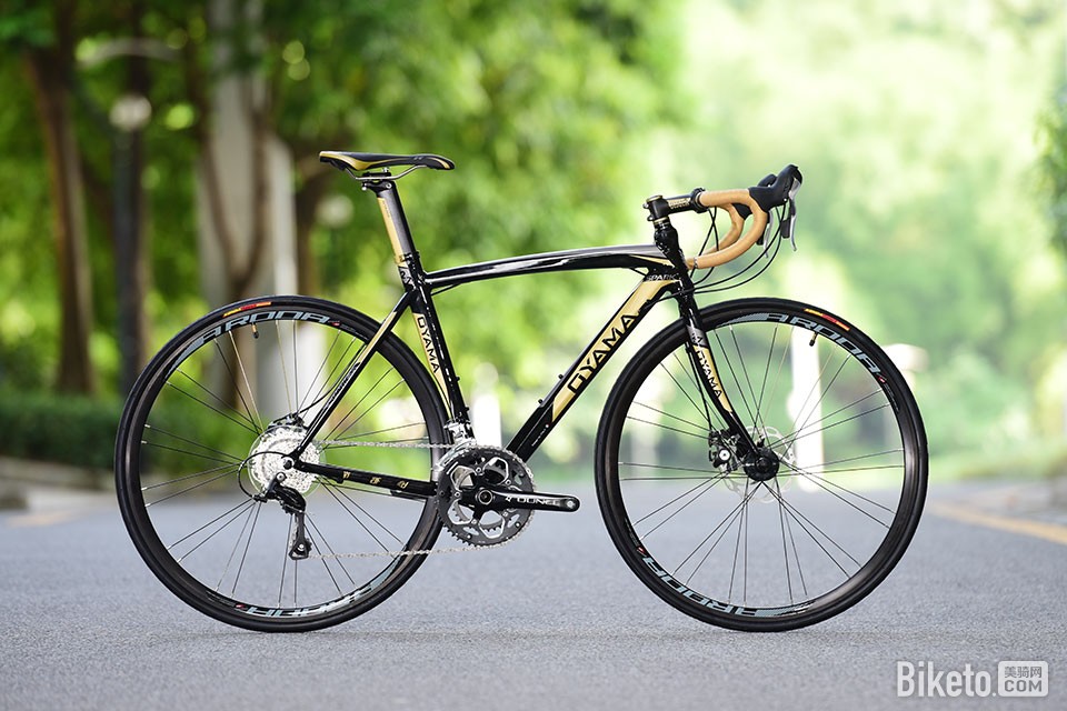 动感新主张欧亚马SPARKADV2评测