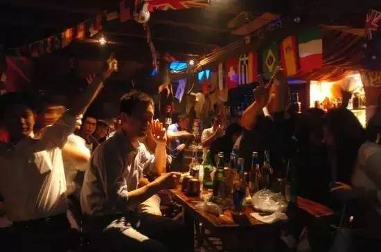 昆明酒吧蹦迪最嗨现场,昆明superhouse酒吧