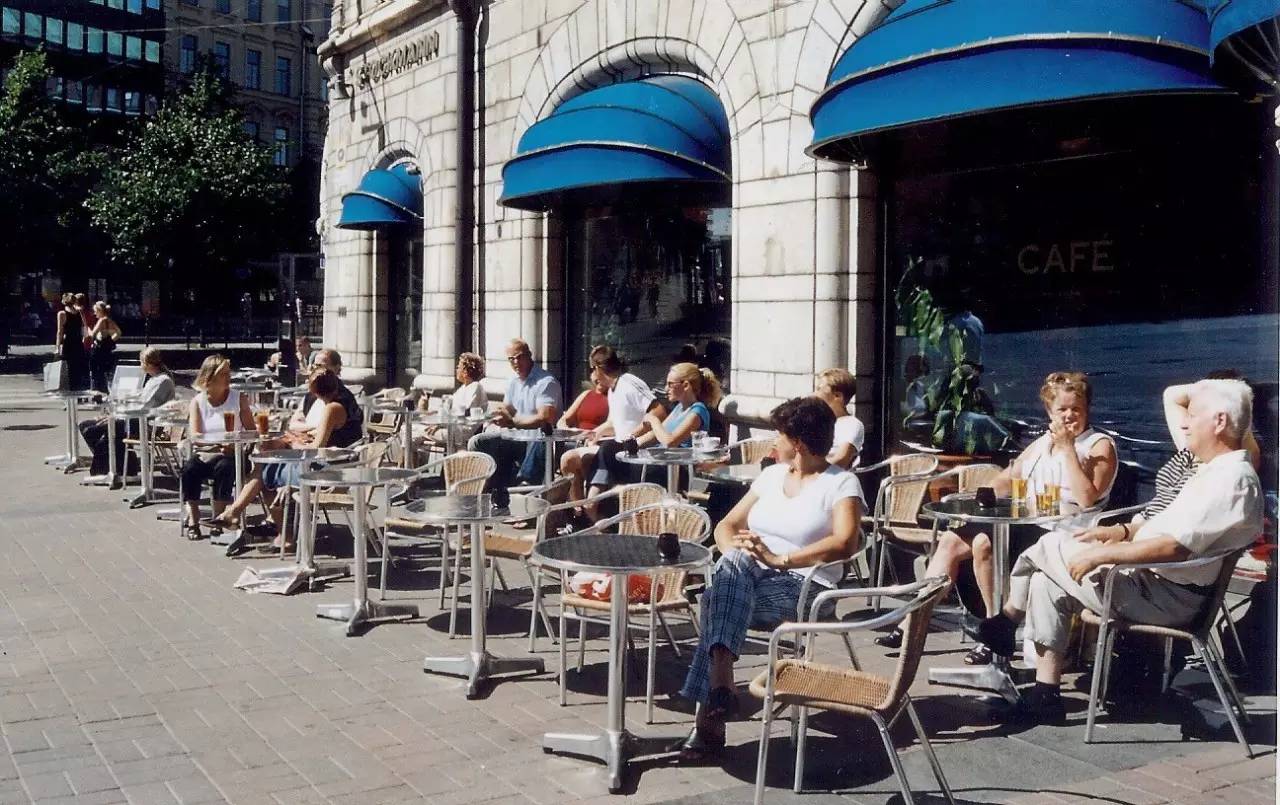 芬兰首都赫尔辛基,赫尔辛基24小时地铁