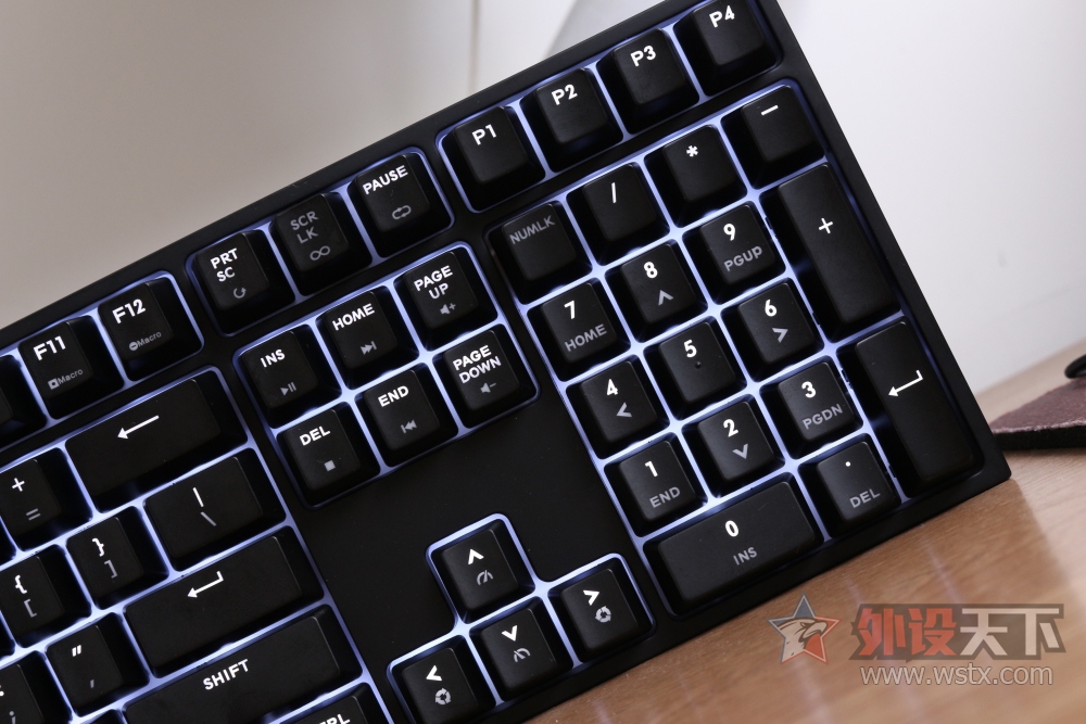 烧友的点评,烧友测试重低音立体环绕