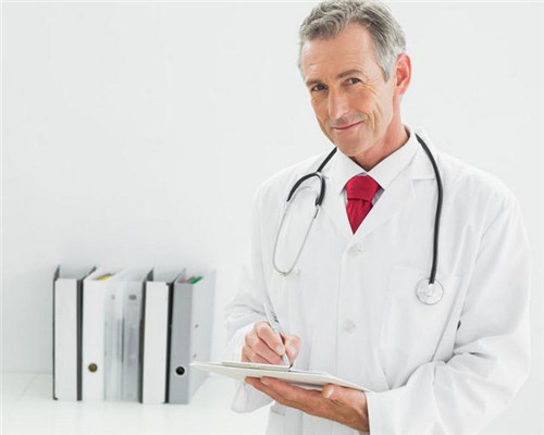 痛风发作放血了还肿是怎么回事,痛风引起肾脏并发症吗