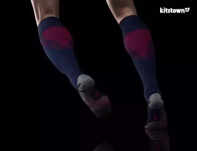 巴黎圣日耳曼19-20赛季客场球衣,巴黎圣日耳曼17-18赛季球衣