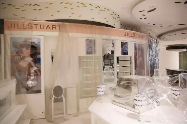 上海市内最大的免税店,上海最大免税店在哪里