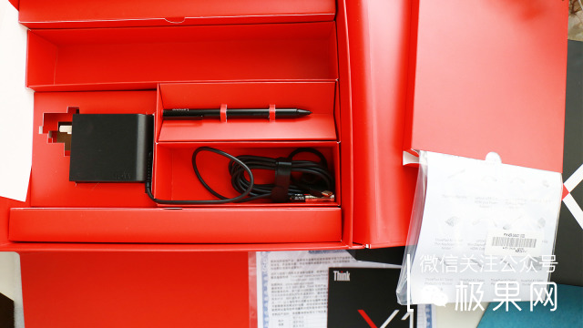 thinkpadx1系列和苹果笔记本的区别,thinkpadx1nano和carbon选哪个