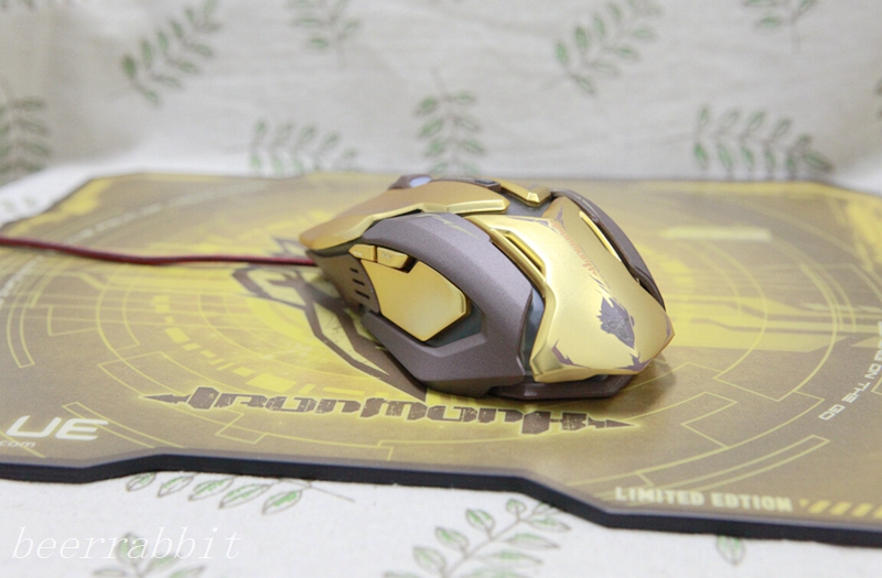 猴来踏露垫生金----宜博猴年纪念版鼠标套装评测