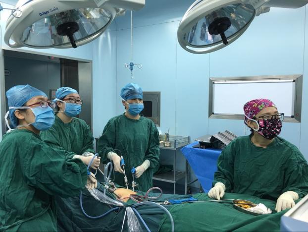 女性卵巢巧克力囊肿,卵巢巧克力囊肿治愈成功案例