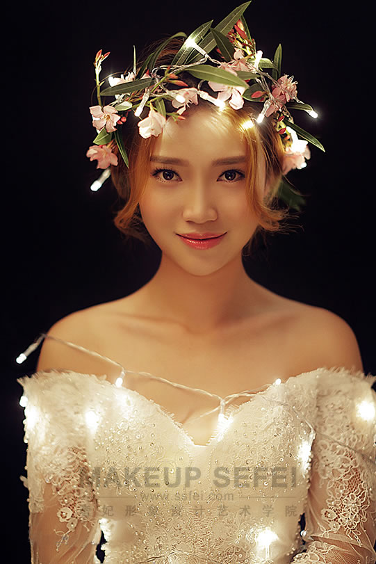 六年级学生化妆要用哪些东西,六年级化妆简单