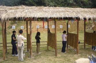 热了吧，来雪浪湖浪一夏吧！上海雪浪湖泼水节等你来嗨！