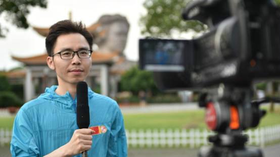 超多美图慎入！开神车，走丝路，这些不可思议的美景就在中国！