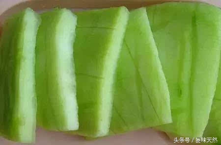 夏日巧用瓜果蔬菜祛痱子图片,治秋痱子的好办法