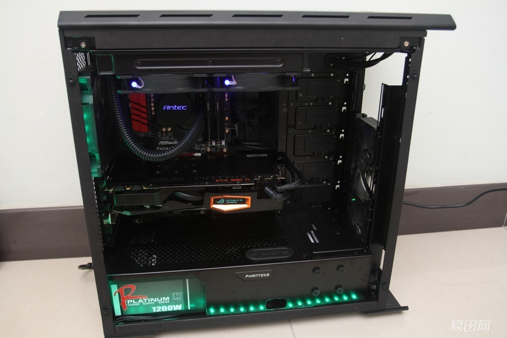 追风者515机箱可以装大主板吗,华擎b150装nvme