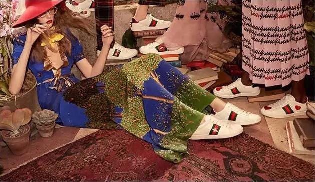 轻奢精致小白鞋,轻奢的小白鞋