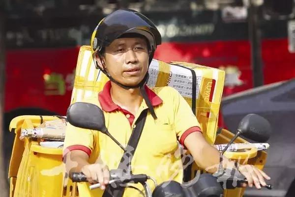 阳光狠毒，他们很美！清凉衡阳城，致敬高温工作者！