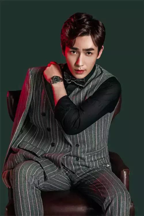 朱一龙人生中最漫长的一分钟,朱一龙愿时光不负岁月