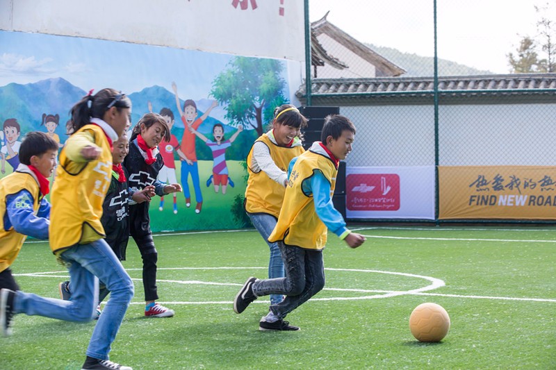 曼联队来到中国,曼联在乡下