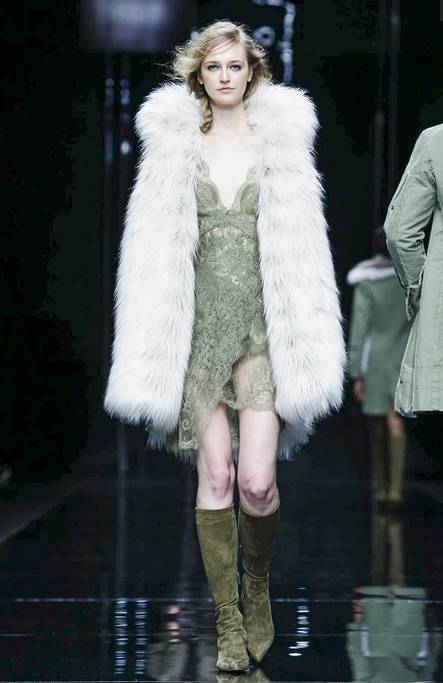 男装周|ErmannoScervino一场足球与摇滚的狂欢盛宴