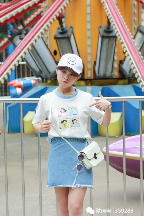 卖萌，嘟嘴，剪刀手，都敌不过这些韩版潮流打底T恤！