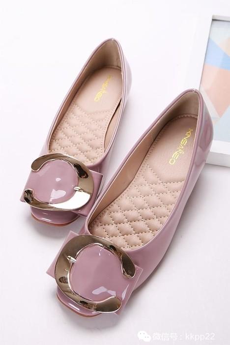 明星同款低跟时尚气质女鞋,明星同款女鞋推荐轻奢