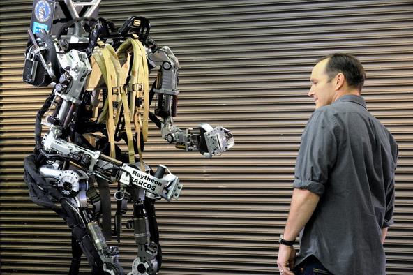 如果掌握钢铁侠的技术意味着什么,钢铁侠都有什么技巧和能力