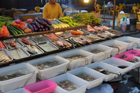 吃遍广西旅游攻略,吃遍合浦小吃街