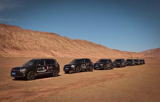 超多美图慎入！开神车，走丝路，这些不可思议的美景就在中国！