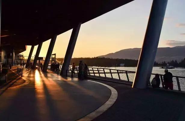 七分醉，九份迷！初秋的温哥华美的太任性，随手拍来皆美景