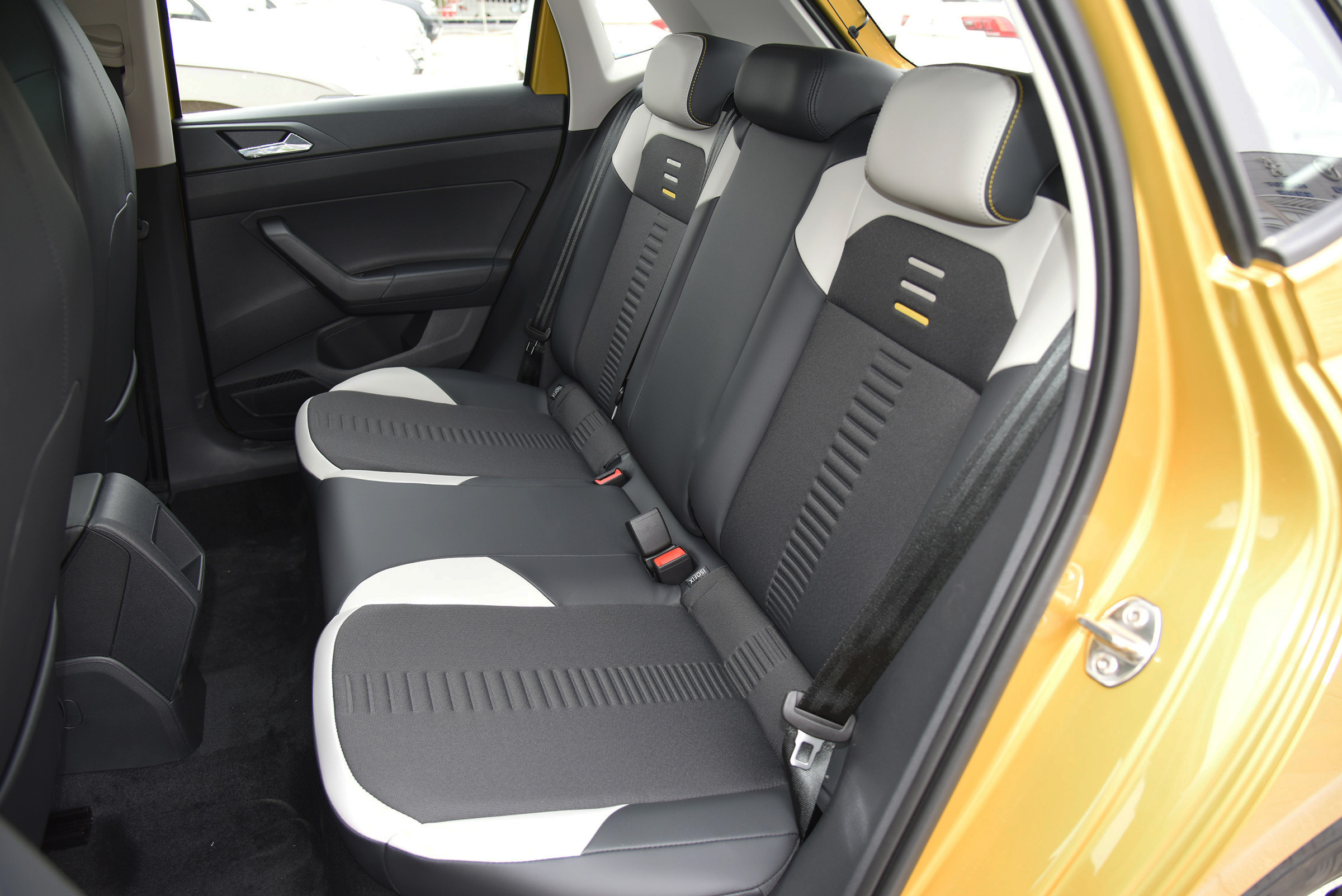 大众9万落地polo,09大众polo1.6自动当年落地多少钱