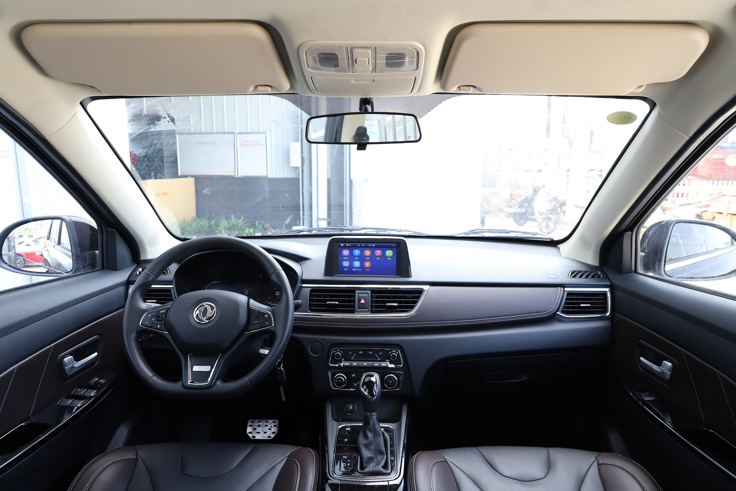 东风风光370七座2018款1.5l能买吗,东风风光370和风光330有什么不同