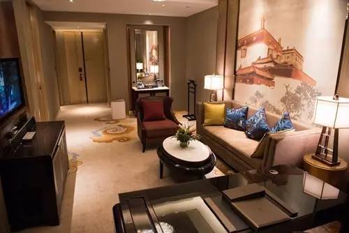 七月酒店开业,七月份的酒店