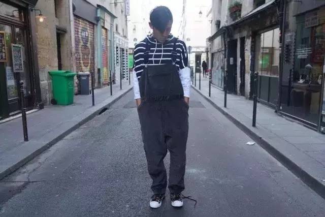 除了以最屌的姿势上热搜,他还创立了这样一个品牌!