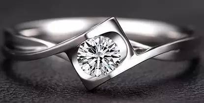 30分裸钻可以做出什么项链,50分裸钻怎么挑