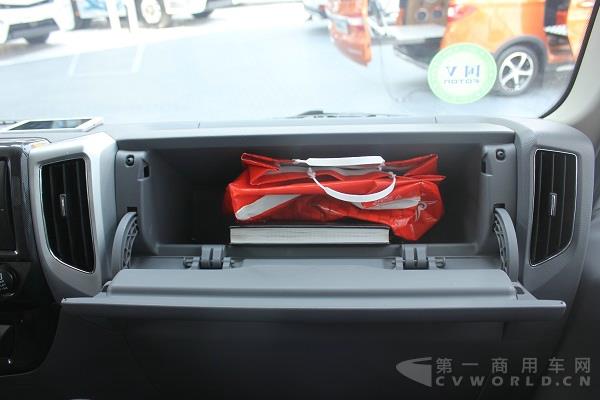 最新款奥铃cts4.2米轻卡详细介绍,福田奥铃超级轻卡报价