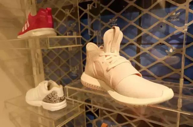 泰国曼谷有啥值得买的饰品,泰国曼谷哪些东西好吃