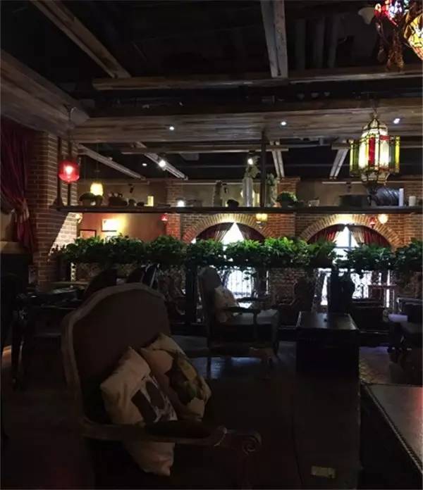 西安钟楼附近高档餐厅,西安必去的高消费餐厅