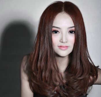 周润发早期经历,周润发1981年到2018