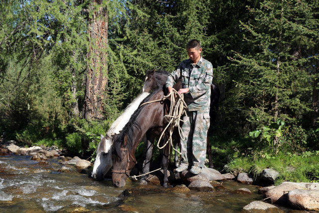 探访边防战士,探访边疆哨所