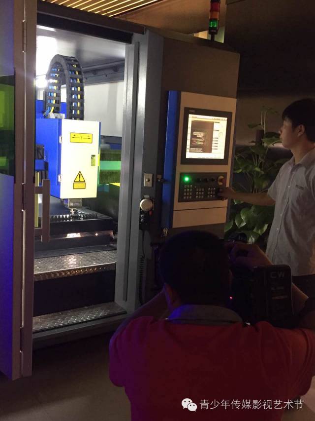 香港卫视《南山区形象宣传片》花絮之企业篇